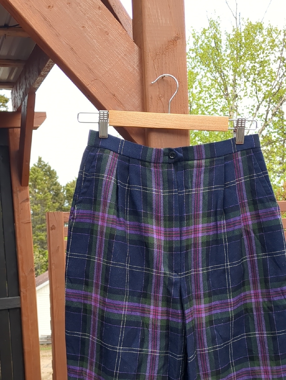 -VINTAGE- Women's Purple Tartan High Waisted Pants 13,3" Waist 100% Wool